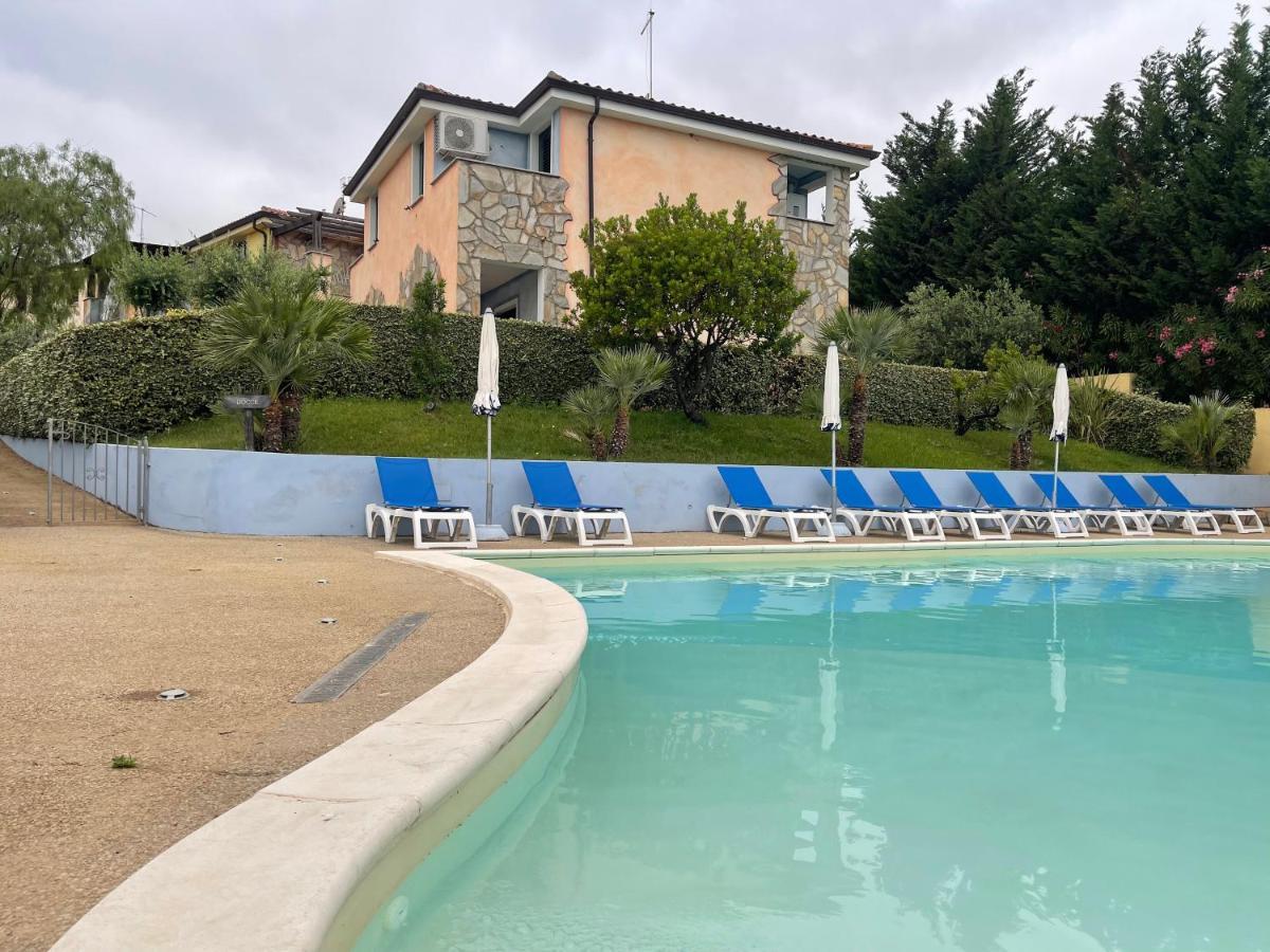 Sardegna Holiday House Santa Maria Coghinas Bagian luar foto