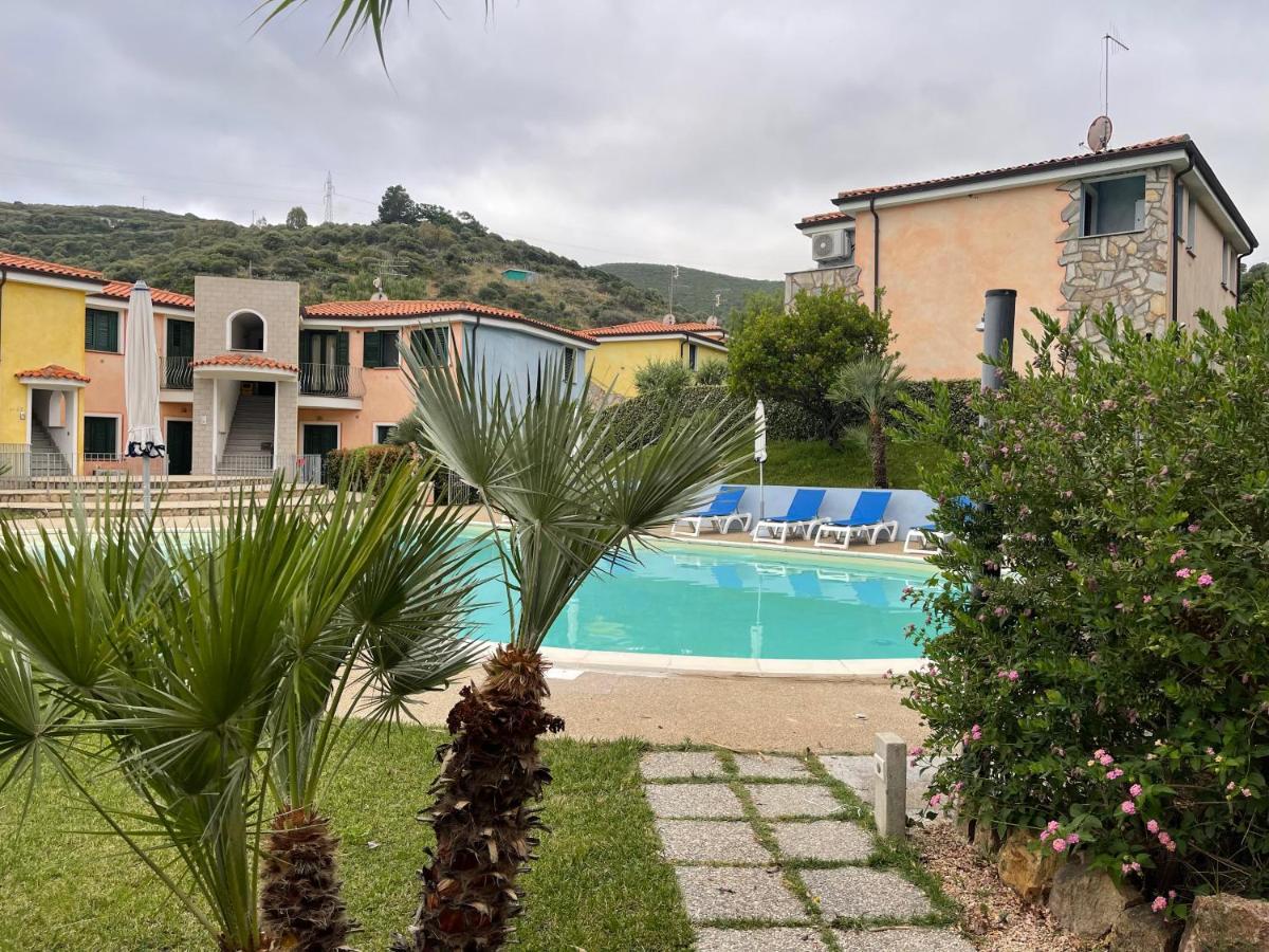 Sardegna Holiday House Santa Maria Coghinas Bagian luar foto