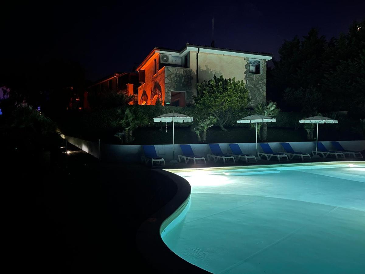Sardegna Holiday House Santa Maria Coghinas Bagian luar foto